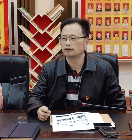 诚担当 弘扬正气 ——株洲市十三中第二党支部开展四月主题党日活动