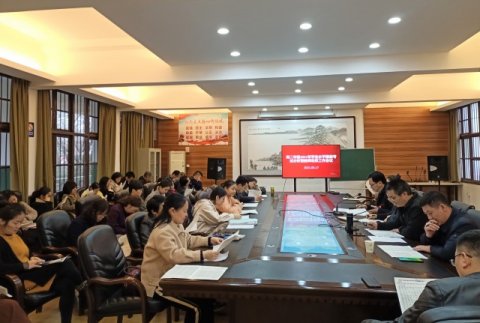 <b>同一个世界 同一个梦想 ——市十三中高二年级学考动员纪实</b>