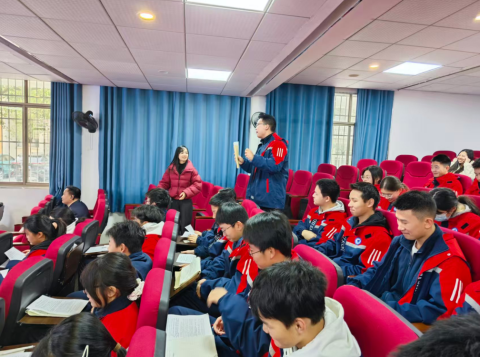 <b>热爱生命 阳光成长 | 株洲市十三中2025年度生命教育主题班会大赛精彩绽放</b>